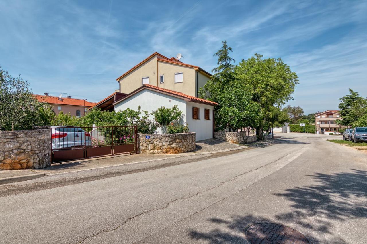Apartmets Slavica 1644 Banjole Dış mekan fotoğraf