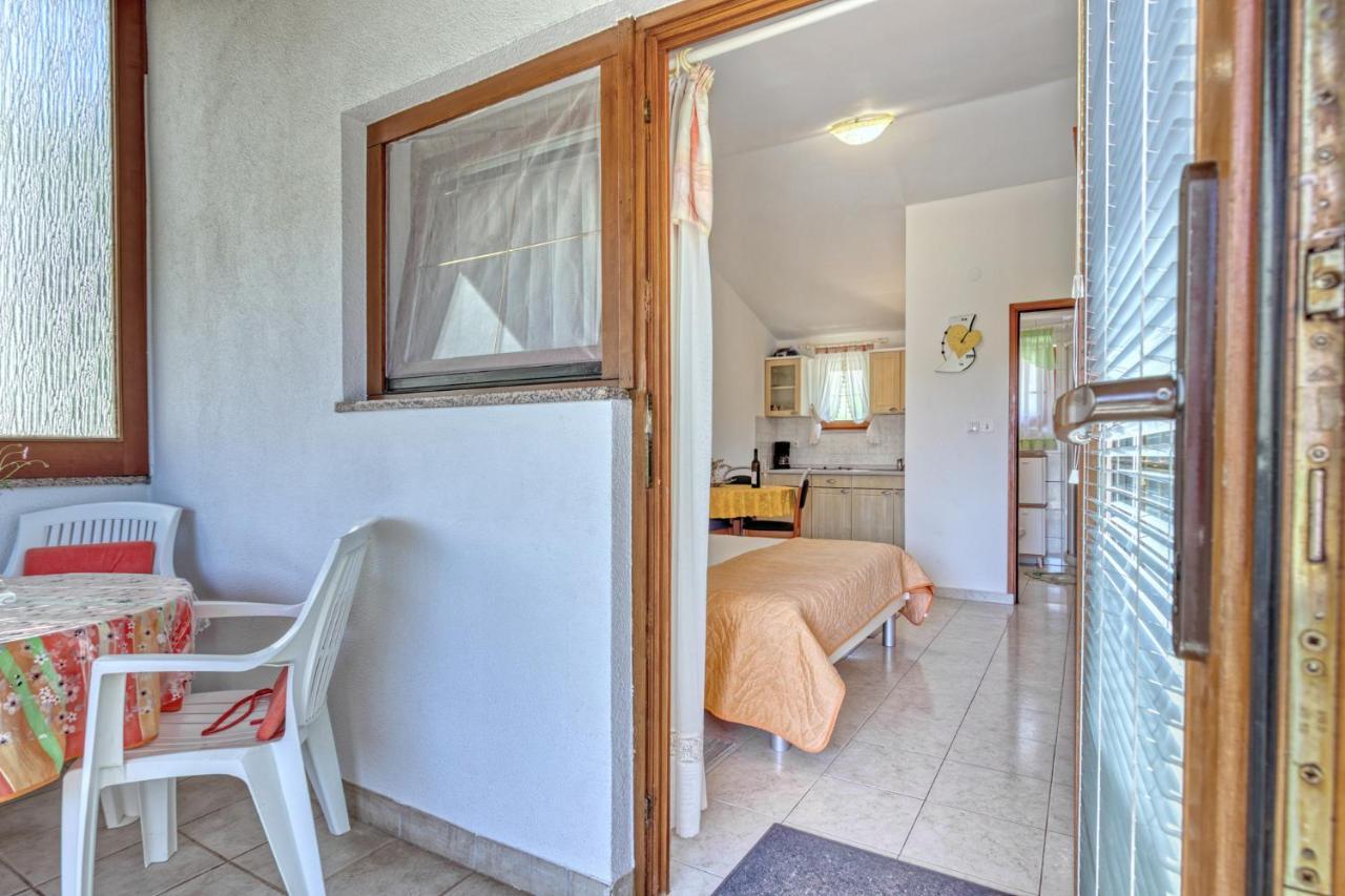Apartmets Slavica 1644 Banjole Dış mekan fotoğraf